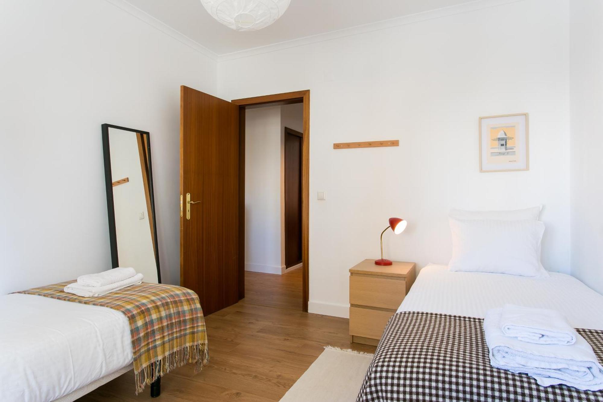 ליסבון Apartamento Central E Confortavel Junto Ao Bairro Da Graca מראה חיצוני תמונה